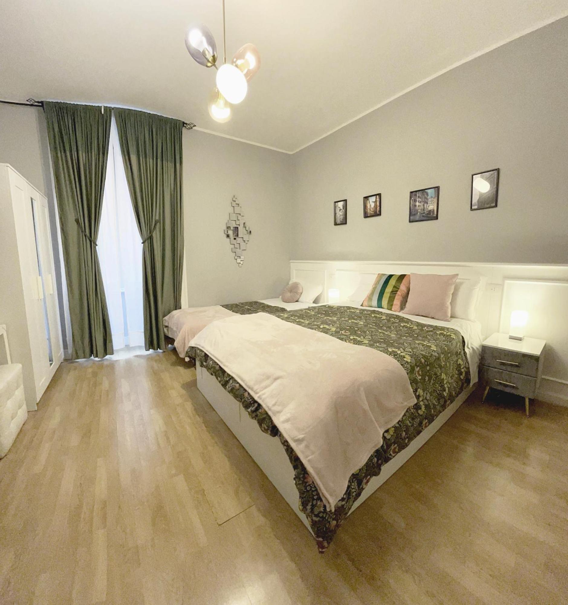 רומא Monti49 Guesthouse מראה חיצוני תמונה